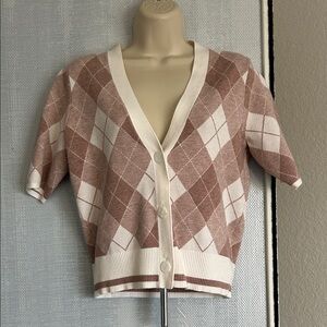 Sioni Women's Argyle Cardigan - Cream and Brown